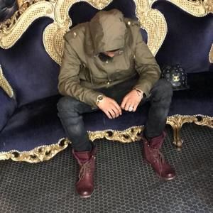 Meet your Posher, Ahmad